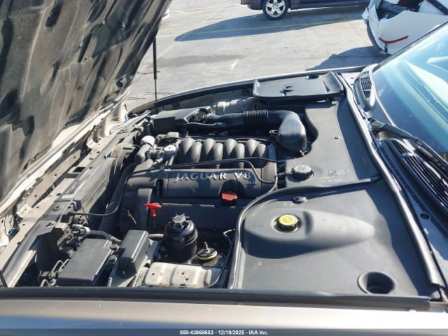 2000 JAGUAR XJ8 SAJDA14C0YLF09240 Photo 9
