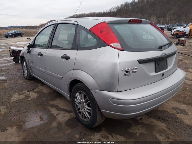 2003 FORD FOCUS 3FAFP37363R134786 Photo 2