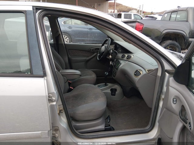 2003 FORD FOCUS 3FAFP37363R134786 Photo 4