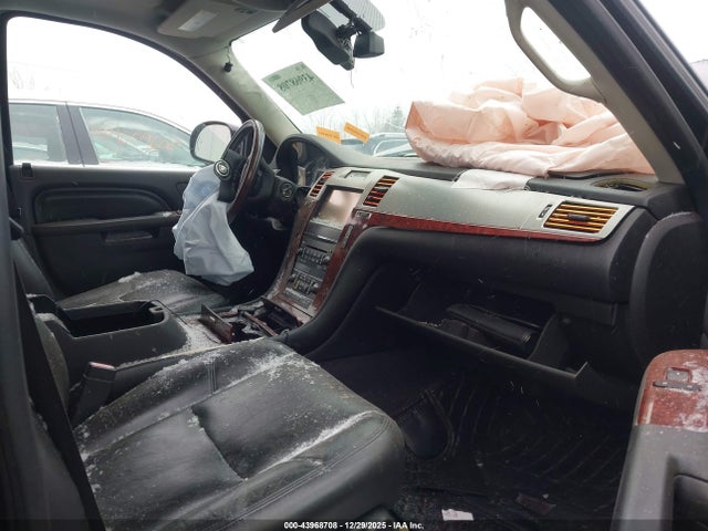 2012 CADILLAC ESCALADE 1GYS4CEF2CR281885 Photo 4