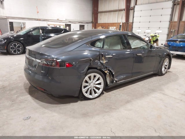 2017 TESLA MODEL S 5YJSA1E28HF181982 Photo 3