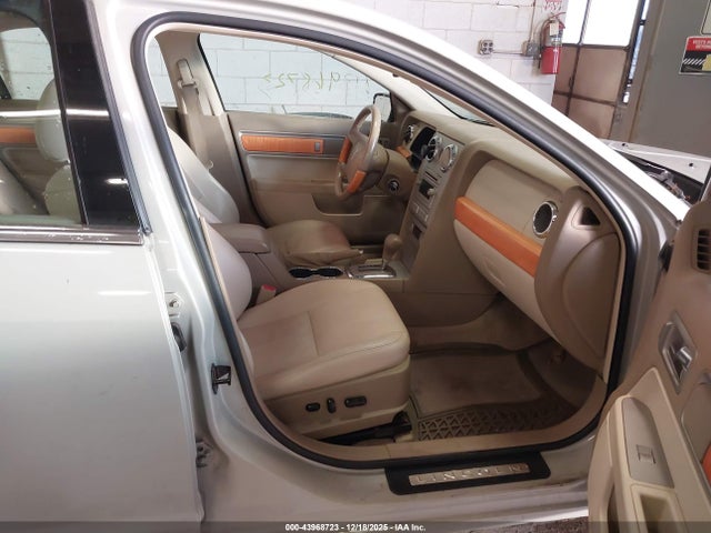 2006 LINCOLN ZEPHYR 3LNHM26176R653075 Photo 4