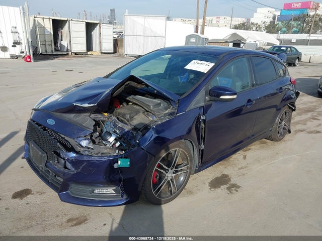 Ford FOCUS ST 2016 1FADP3L97GL212935 Image 6