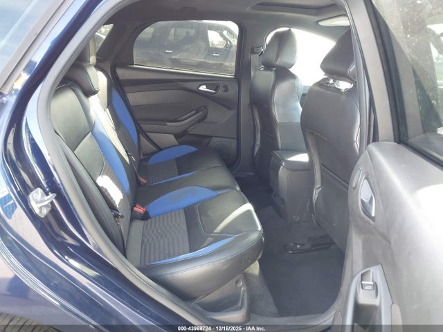 Ford FOCUS ST 2016 1FADP3L97GL212935 Image 8