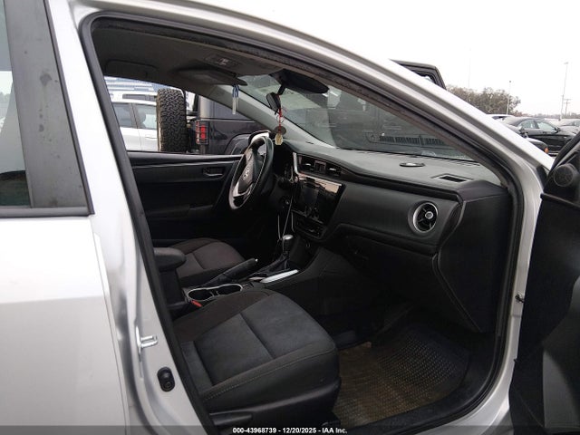 Toyota COROLLA LE 2017 5YFBURHE2HP615586 Image 5