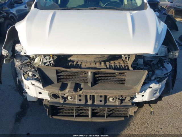 2017 FORD ESCAPE 1FMCU0GD7HUA14777 Photo 5