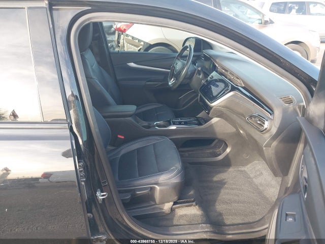 2022 CHEVROLET BOLT EUV 1G1FY6S08N4113478 Photo 4