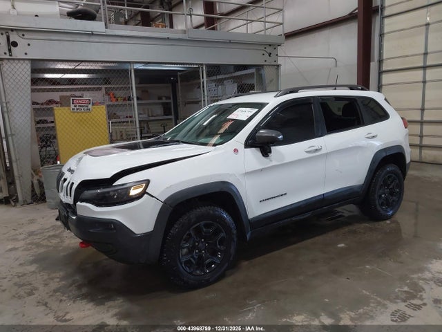 1C4PJMBN8KD147240 Jeep Cherokee Trailhawk Elite 4x4