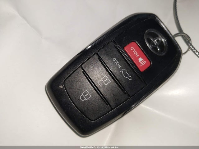 Toyota COROLLA SE 2025 5YFS4MCE4SP232878 Image 11