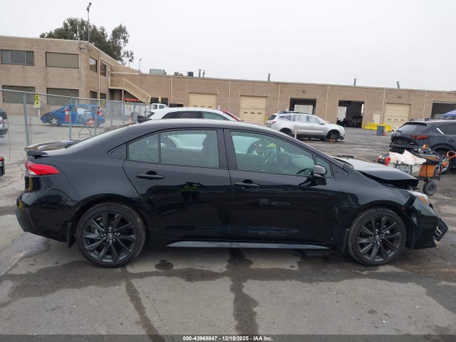 Toyota COROLLA SE 2025 5YFS4MCE4SP232878 Image 14