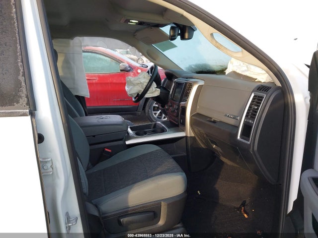 2018 RAM 1500 1C6RR7LTXJS352155 Photo 4