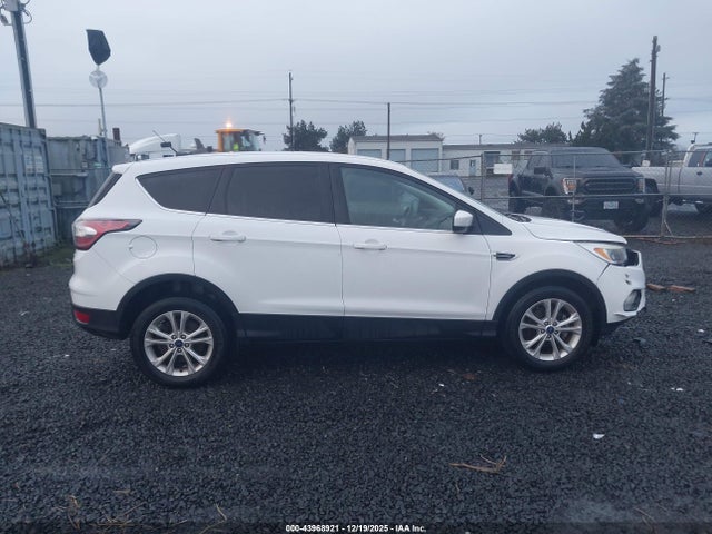 Ford ESCAPE SE 2017 1FMCU0GDXHUA62791 Image 13