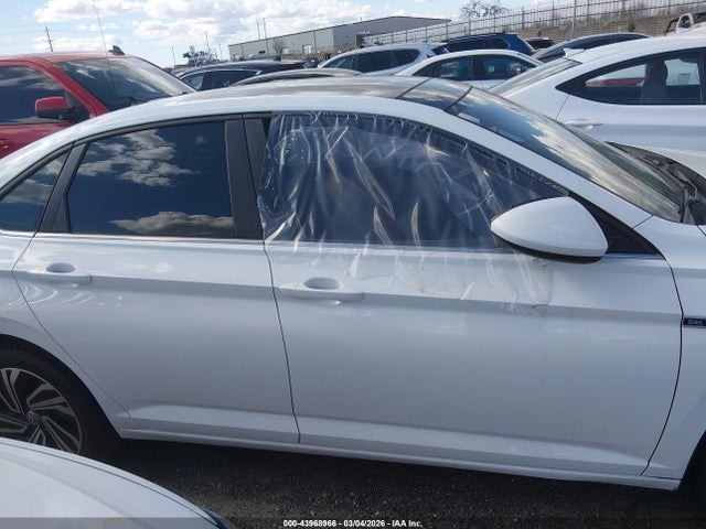 2020 Volkswagen Jetta 1.4t Sel მანქანა იყიდება აუქციონზე, vin: 3VWEB7BU2LM035257, აუქციონის ნომერი: 43968966