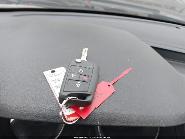 2020 VOLKSWAGEN TIGUAN 3VV1B7AX0LM054906 Photo 10