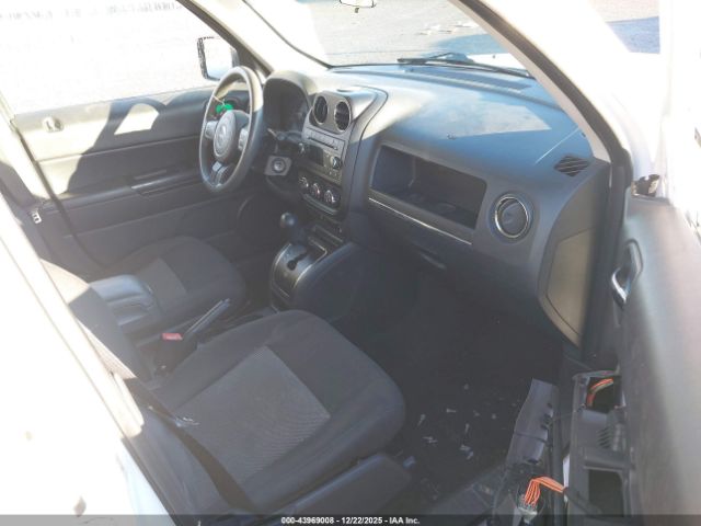 2014 JEEP PATRIOT 1C4NJPBA9ED758288 Photo 4