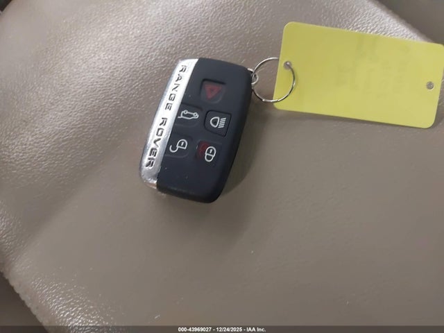43969027 :رقم المزاد ، SALWG2KF8GA662781 vin ، 2016 Land Rover Range Rover Sport 3.0l V6 Turbocharged Diesel Se Td6 مزاد بيع