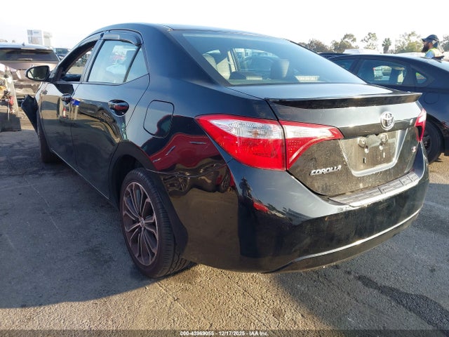 2014 TOYOTA COROLLA 5YFBURHE1EP078981 Photo 2