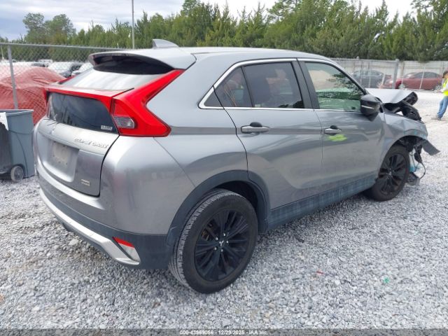 2018 MITSUBISHI ECLIPSE CROSS JA4AT4AA5JZ044559 Photo 3