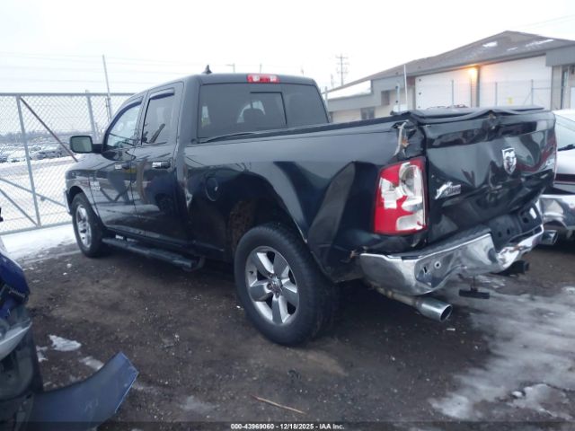 2015 RAM 1500 1C6RR7GM9FS760978 Photo 2