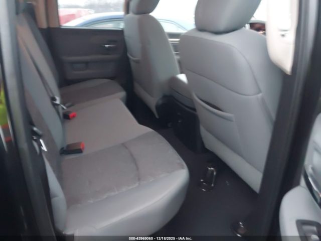 2015 RAM 1500 1C6RR7GM9FS760978 Photo 7