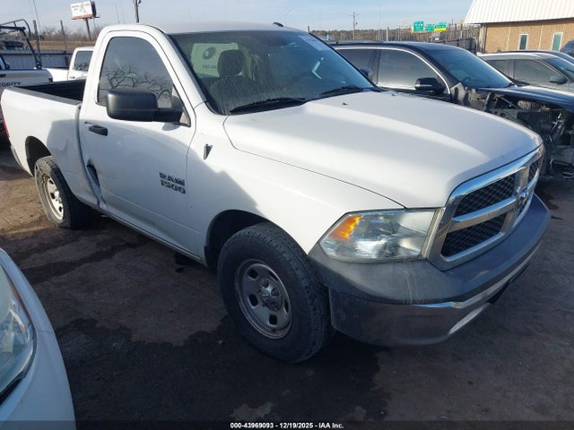 2017 RAM 1500 3C6JR6AG7HG548584