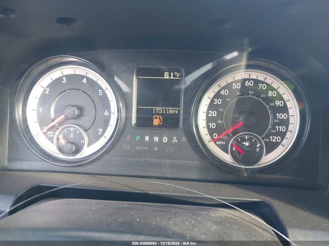 2017 RAM 1500 3C6JR6AG7HG548584 Photo 6