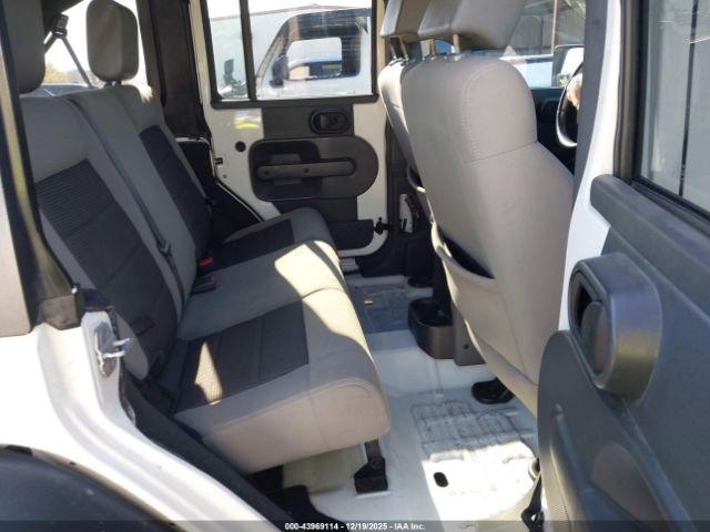 2010 JEEP WRANGLER UNLIMITED 1J4BA6H16AL195098 Photo 7