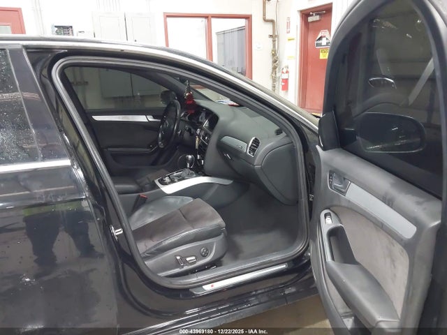 2013 Audi S4 3.0t Premium Plus მანქანა იყიდება აუქციონზე, vin: WAUBGAFL0DA035680, აუქციონის ნომერი: 43969180