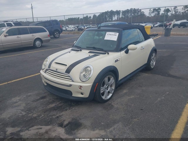 2006 MINI COOPER S WMWRH33596TK57106 Photo 1