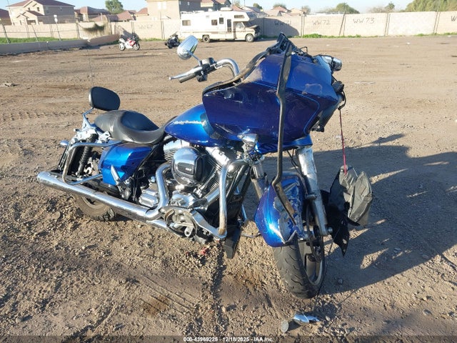 2015 HARLEY-DAVIDSON FLTRXS 1HD1KTM12FB679042