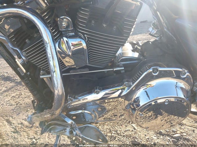 2015 HARLEY-DAVIDSON FLTRXS 1HD1KTM12FB679042 Photo 8