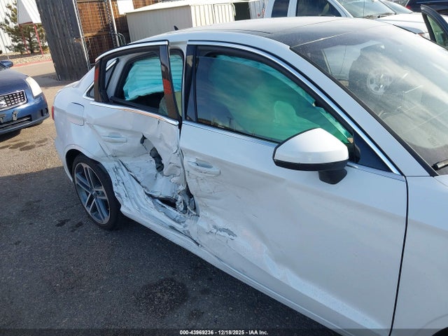 2019 AUDI A3 WAUAUGFF1K1015498 Photo 5