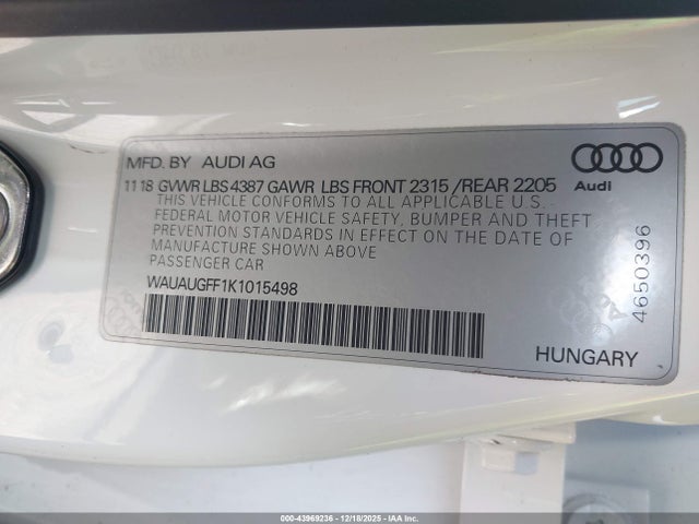 2019 AUDI A3 WAUAUGFF1K1015498 Photo 8