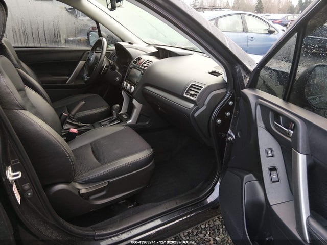 JF2SJGDC6GH546138 Subaru Forester 2.0xt Premium