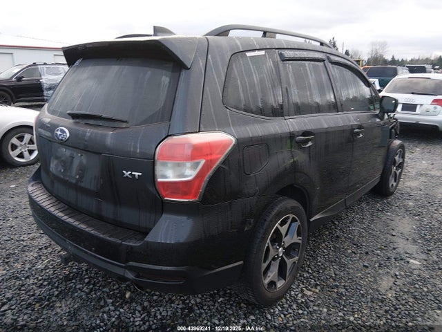 JF2SJGDC6GH546138 Subaru Forester 2.0xt Premium