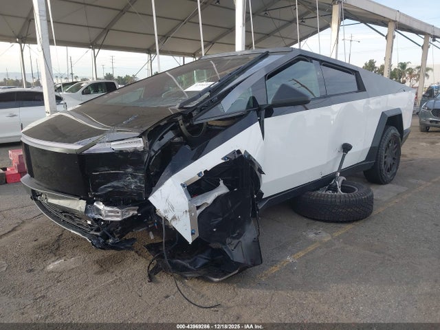 43969286 :رقم المزاد ، 7G2CEHEE2RA038873 vin ، 2024 Tesla Cybertruck Cyberbeast مزاد بيع