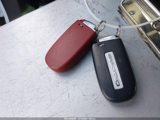 43969295 :رقم المزاد ، 2C3CDZAG1GH329625 vin ، 2016 Dodge Challenger Sxt Plus مزاد بيع