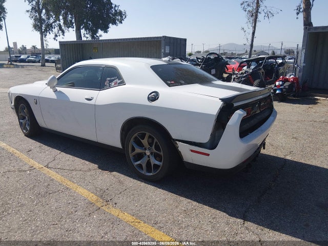 43969295 :رقم المزاد ، 2C3CDZAG1GH329625 vin ، 2016 Dodge Challenger Sxt Plus مزاد بيع
