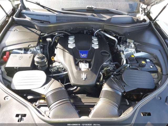 ZN661YUA5HX241305 Maserati LEVANTE S
