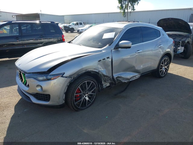 ZN661YUA5HX241305 Maserati LEVANTE S