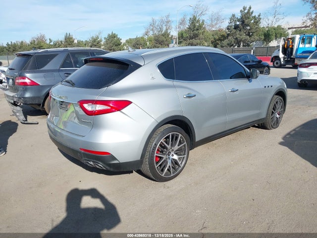ZN661YUA5HX241305 Maserati LEVANTE S