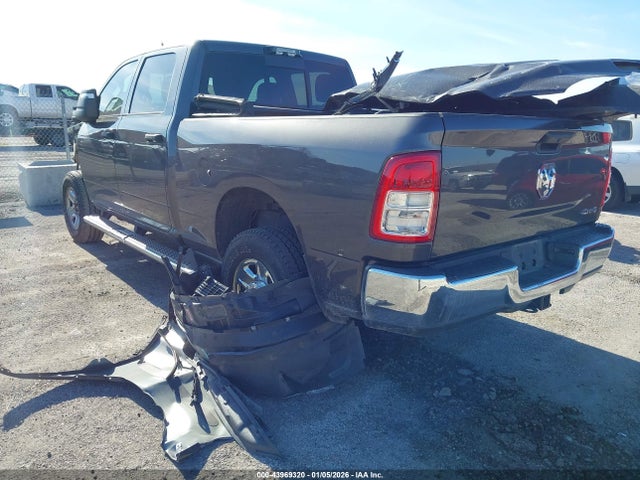 Продажа на аукционе авто 2024 Ram 2500 Tradesman  4x4 6'4 Box, vin: 3C6UR5CL7RG365639, номер лота: 43969320