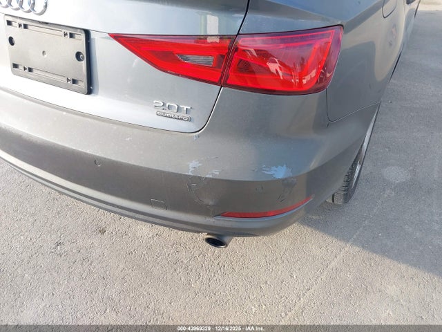 2015 AUDI A3 WAUBFGFF5F1130545 Photo 5