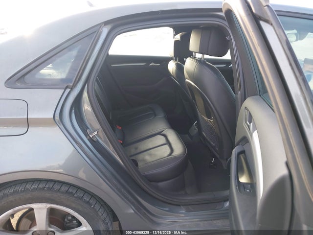 2015 AUDI A3 WAUBFGFF5F1130545 Photo 7