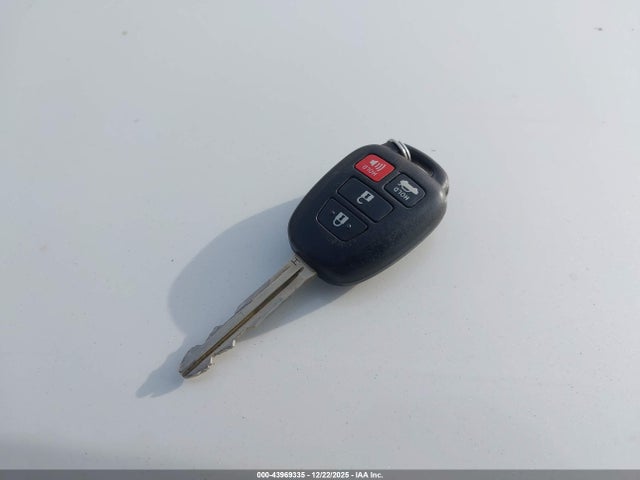 Toyota COROLLA SE 2019 5YFBURHE3KP899124 Image 11