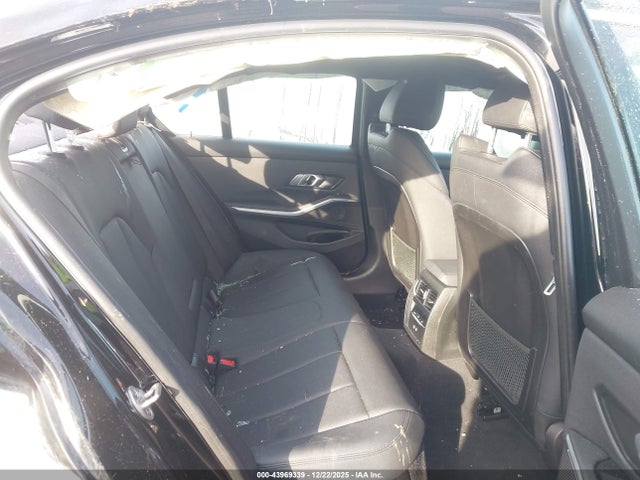 3MW5R1J05M8B60514 BMW 330I
