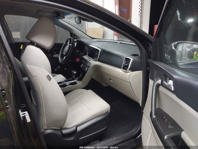 KIA Sportage Lx 2022 KNDPM3AC2N7978978 Image 5