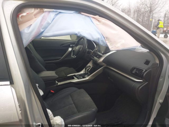 2025 MITSUBISHI ECLIPSE CROSS JA4ATWAA9SZ023677 Photo 4