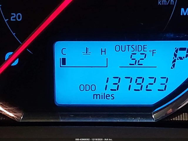 Toyota Rav4 Limited 2015 JTMDFREV2FD138777 Image 15