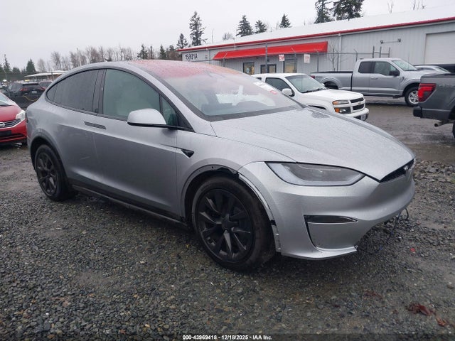 2024 TESLA MODEL X 7SAXCAE58RF452490 Photo 0